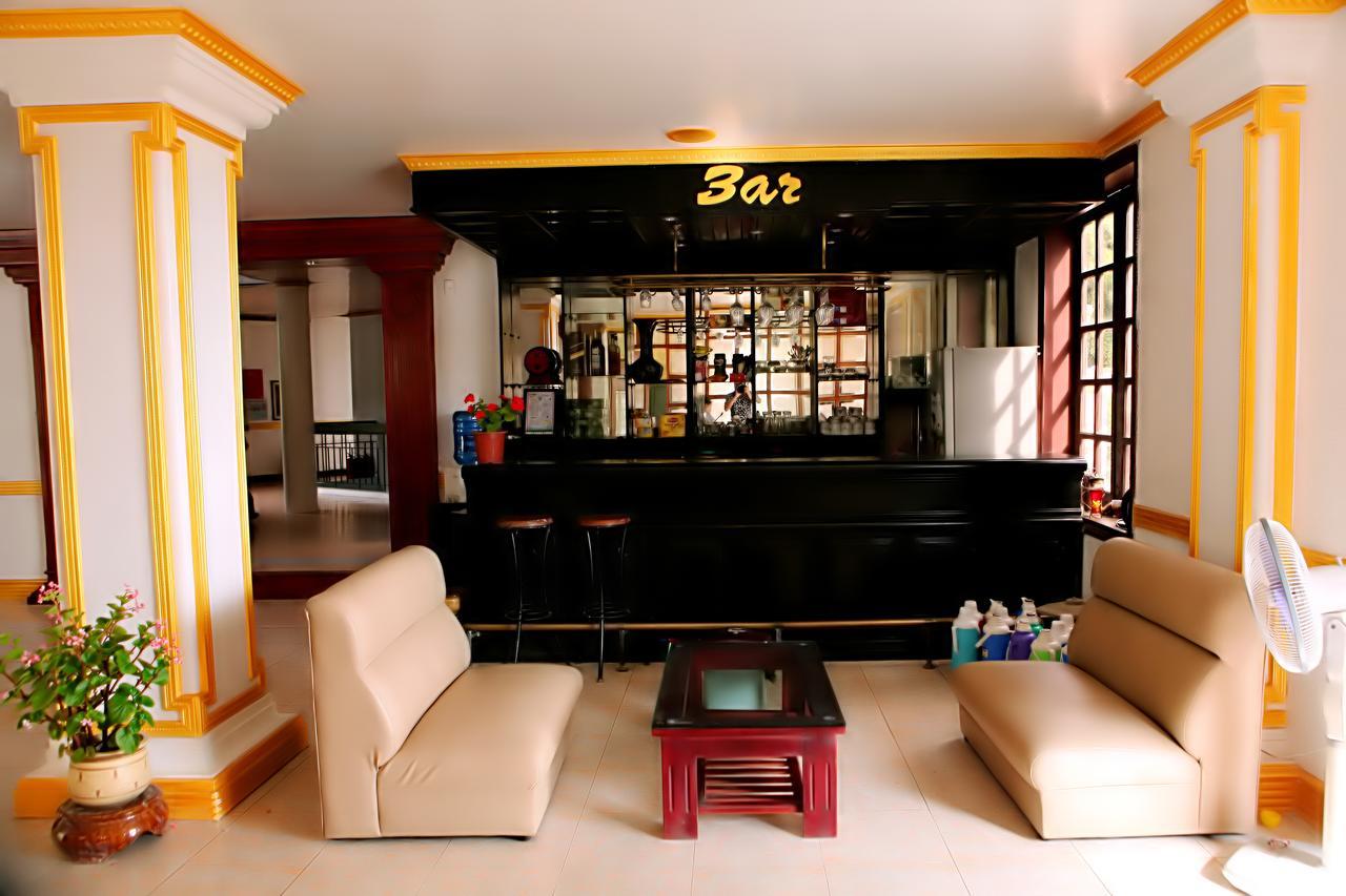 Khách Sạn Cây Thông Tam Ðảo Extérieur photo